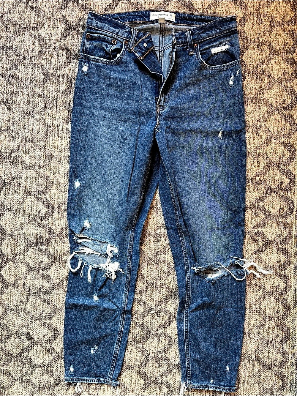Abercrombie & Fitch The Mom High Rise Curve Love Jeans Blue Waist 27